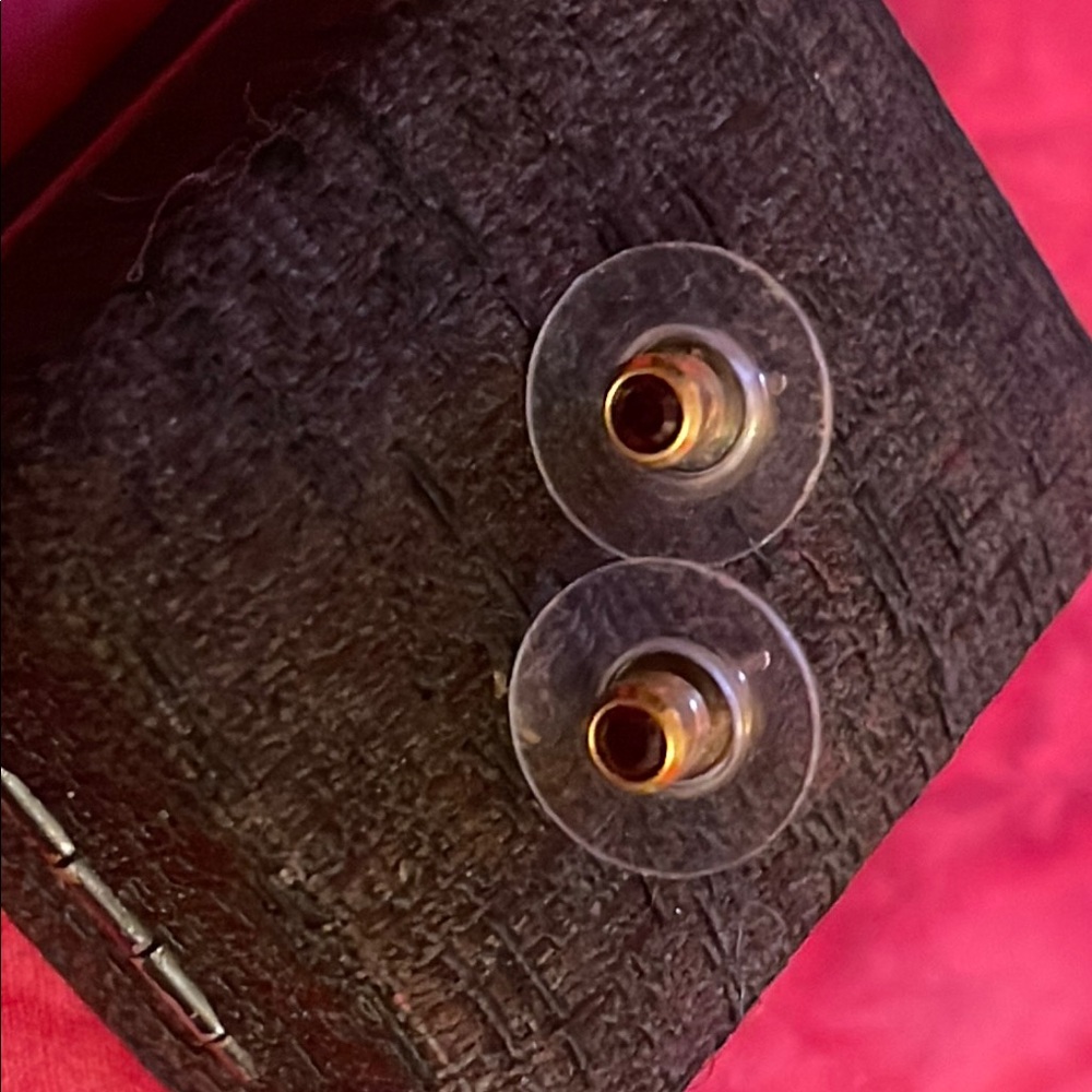 Garnet stone Gold Stud Earrings